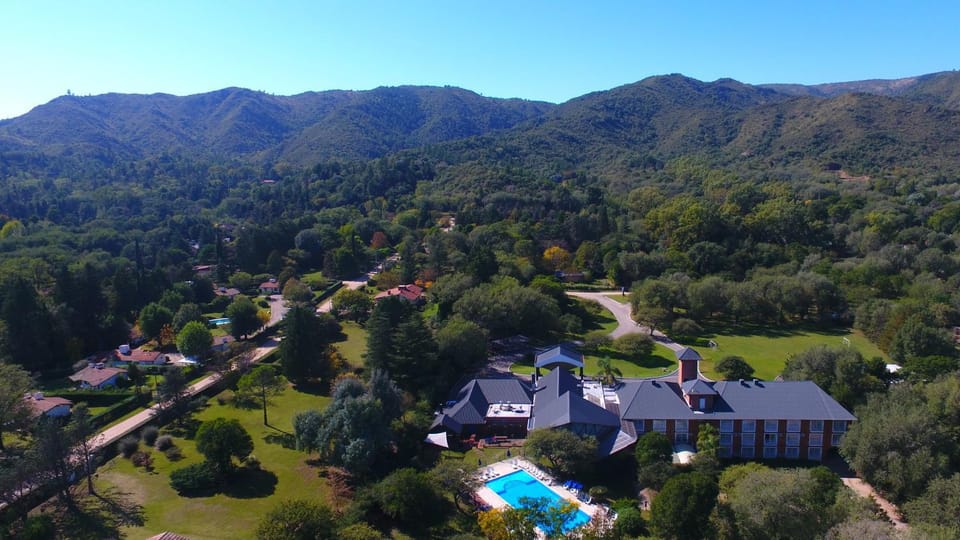 Property building, Day, Natural landscape, Bird's eye view, Swimming pool