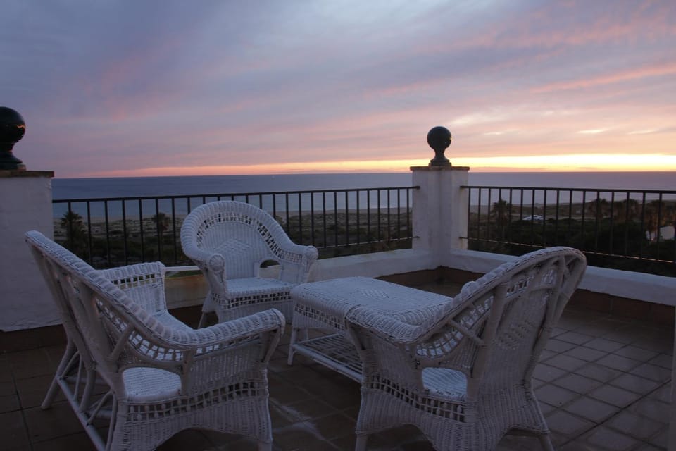 View (from property/room), Balcony/Terrace, Sea view, Sunset
