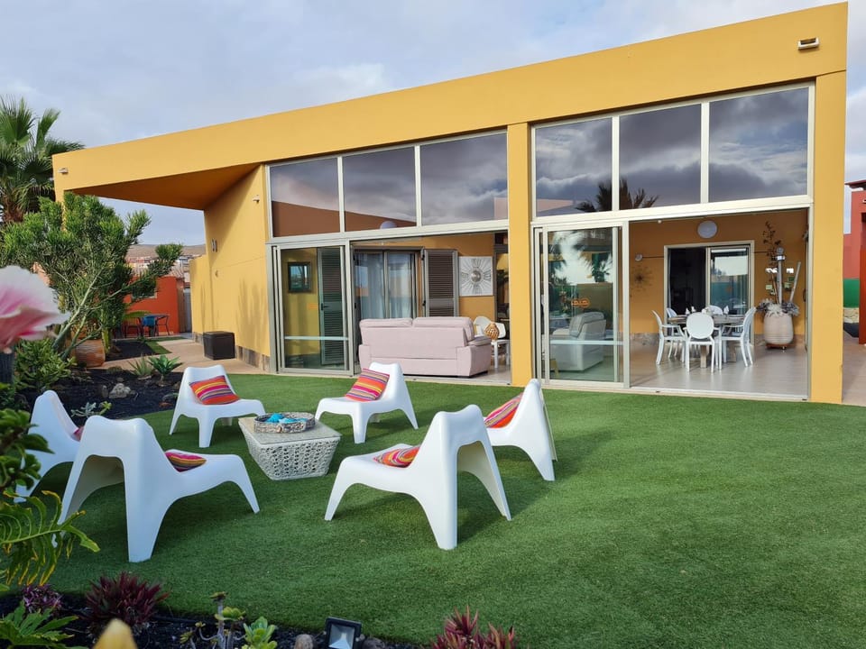Property building, Garden view