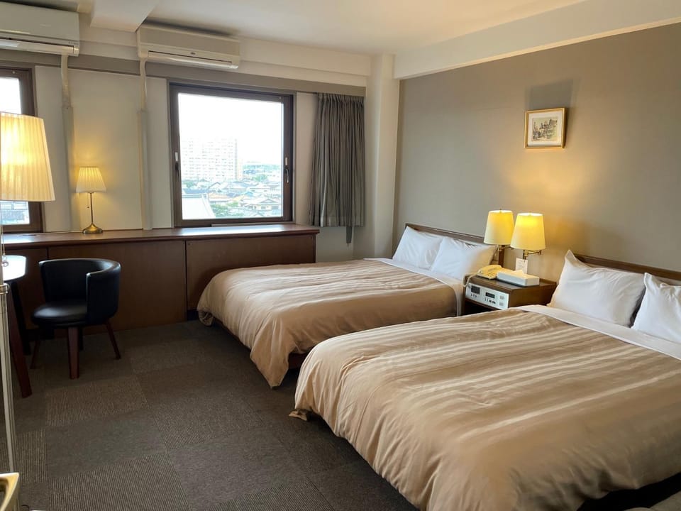 Kanku Sun Plus Yutaka Hotel in Sennan
