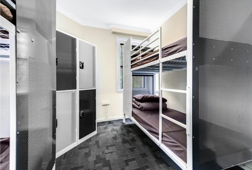 Bed, Bedroom, bunk bed