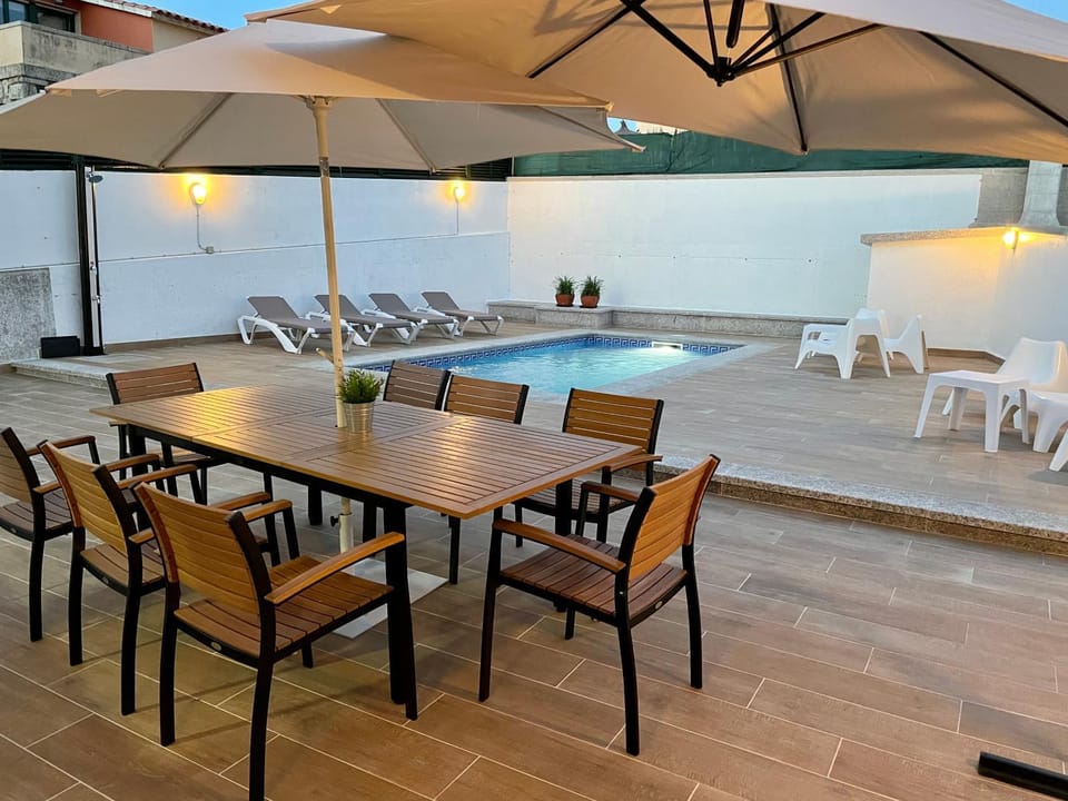 Patio, Swimming pool