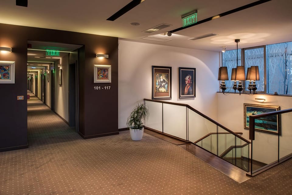 Property building, Business facilities