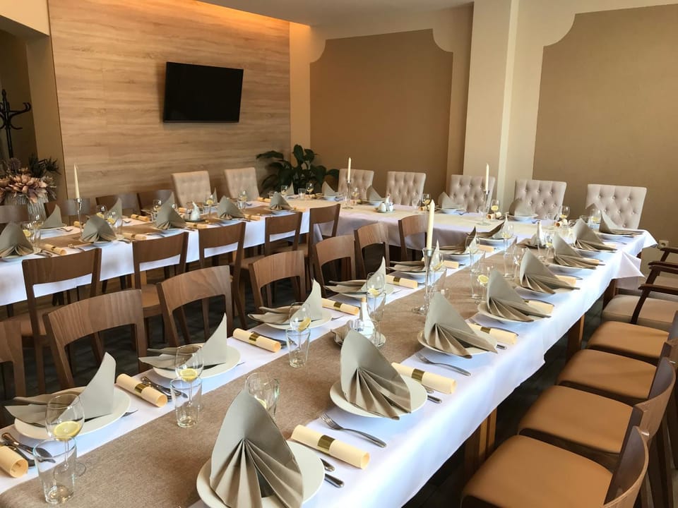 Banquet/Function facilities