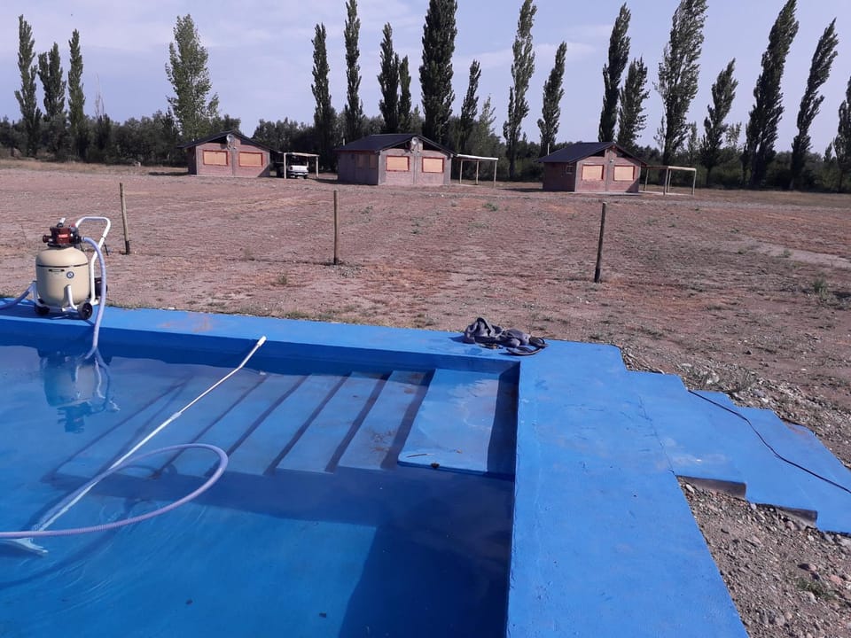 Swimming pool, Swimming pool