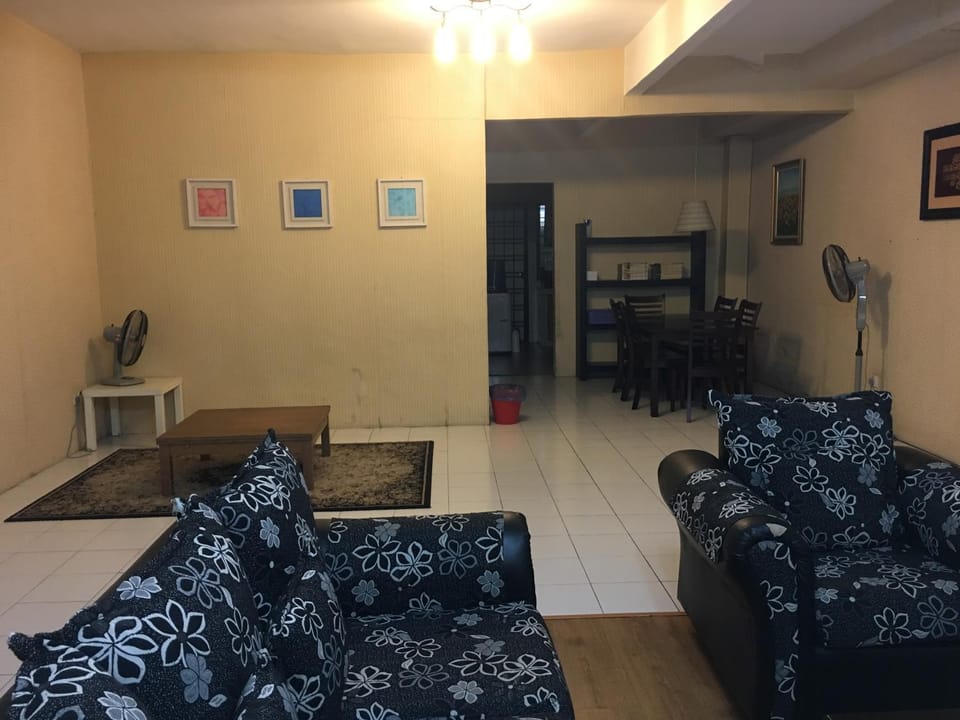 Aziym Homestay@Bandar Baru Bangi Vacation rental in Negeri Sembilan, Malaysia