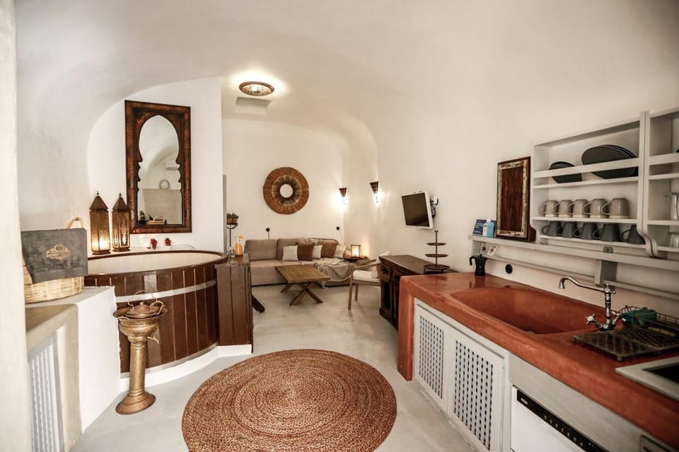 Hot Tub, Kitchen or kitchenette, Spa and wellness centre/facilities, dishwasher, minibar