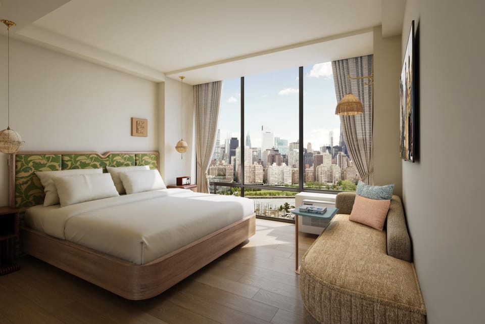Seating area, Bedroom, City view