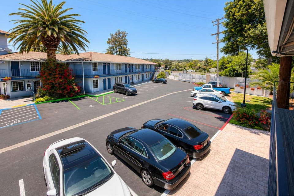 Property building, Parking