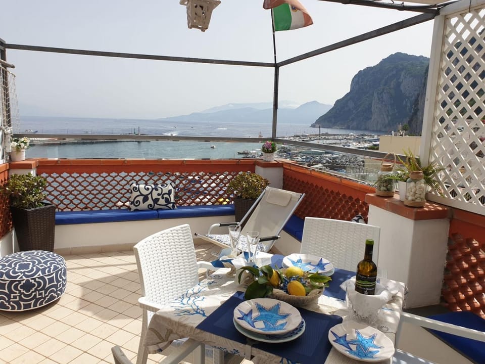 Patio, View (from property/room), Balcony/Terrace, Food, Sea view