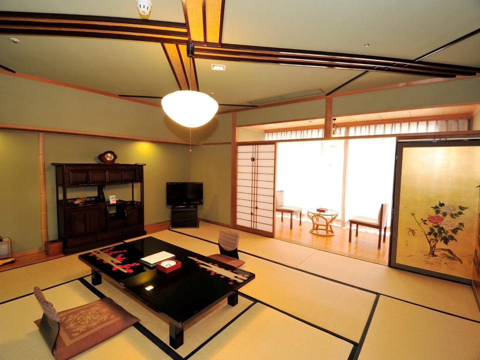 Living room, Photo of the whole room, Seating area