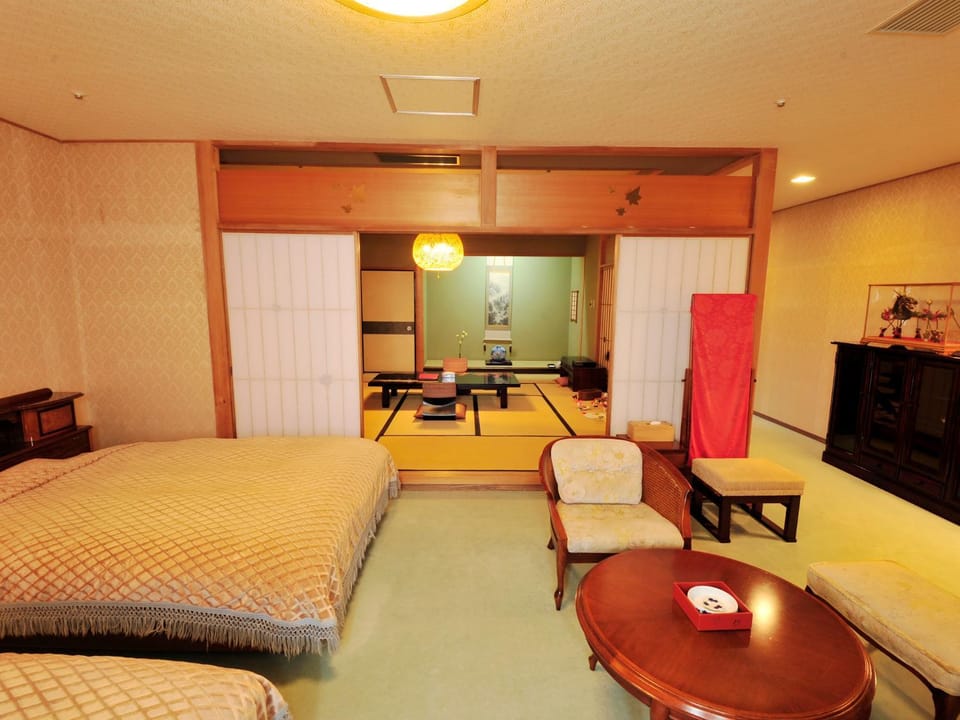 Living room, Photo of the whole room, Seating area, Bedroom