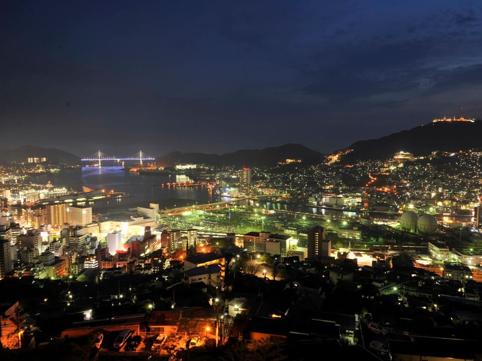 Night, View (from property/room), City view