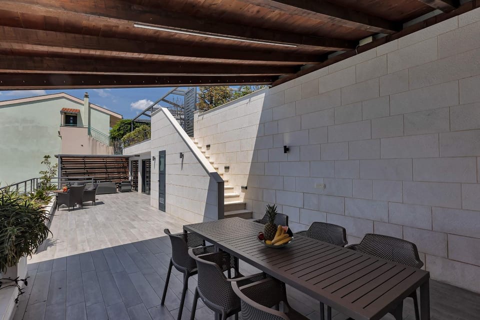 Balcony/Terrace, Seating area