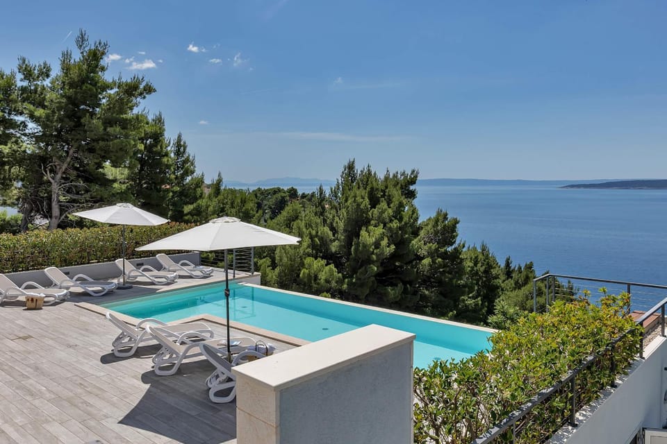 Day, Sea view, Swimming pool, sunbed