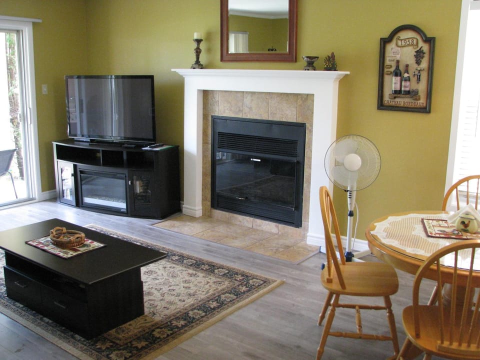 Arkadia Condo Magog Apartment in Magog