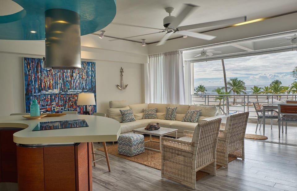 Lounge or bar