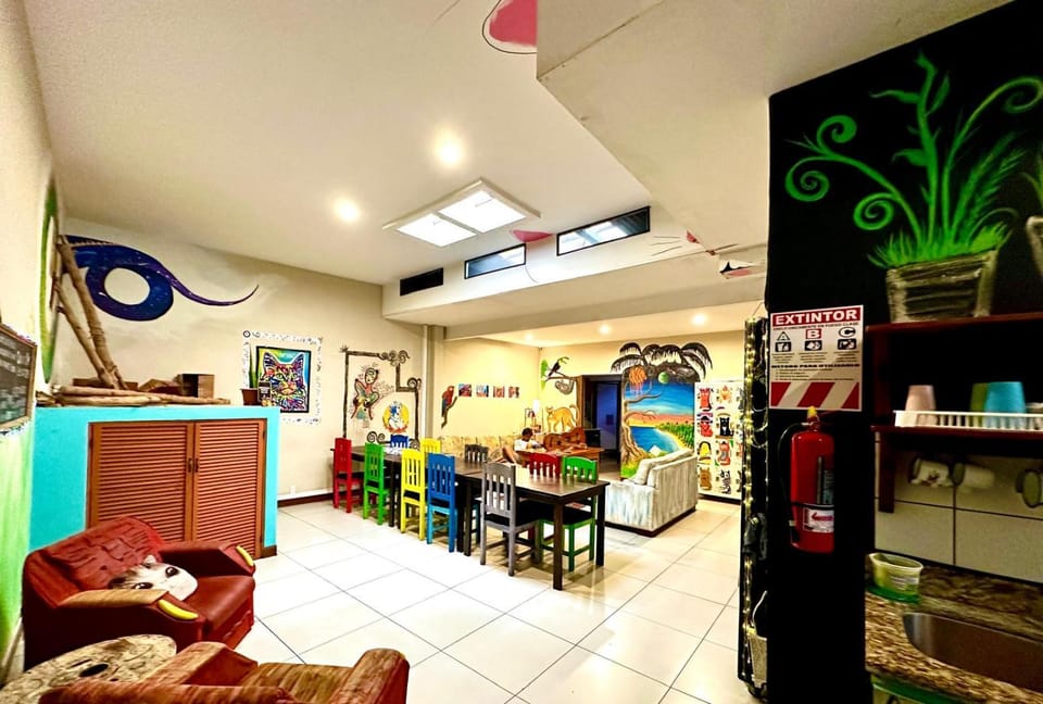 Communal lounge/ TV room