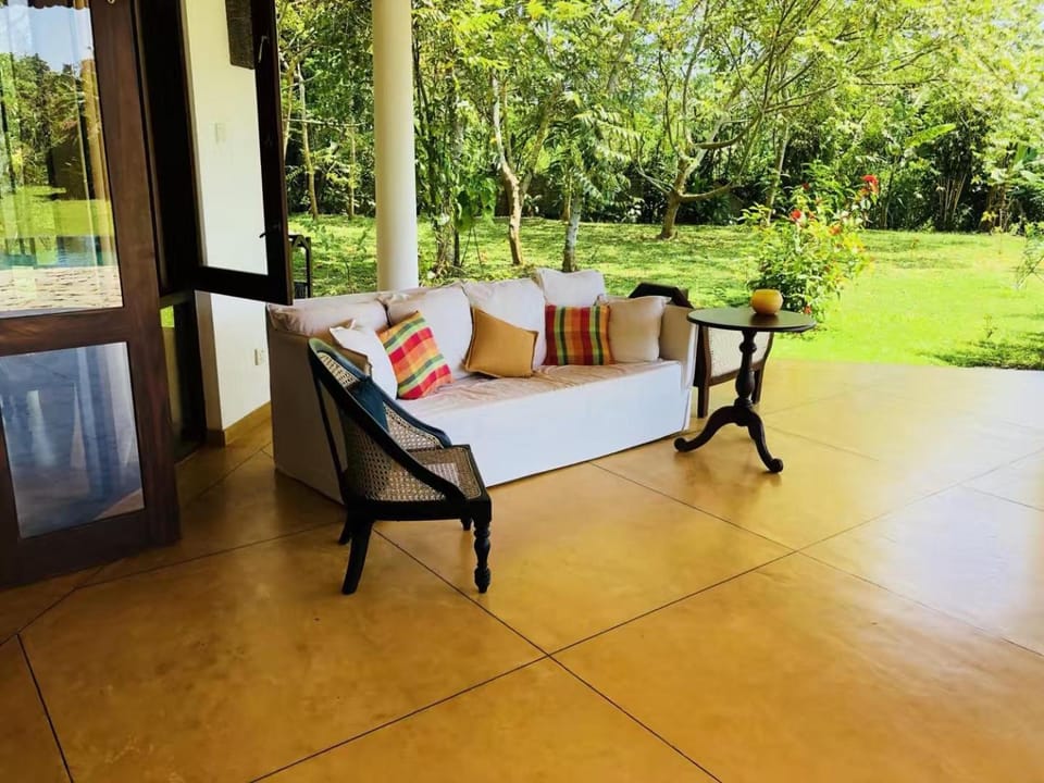 FireMoonGarden by Peacock Villa Villa in Mirissa