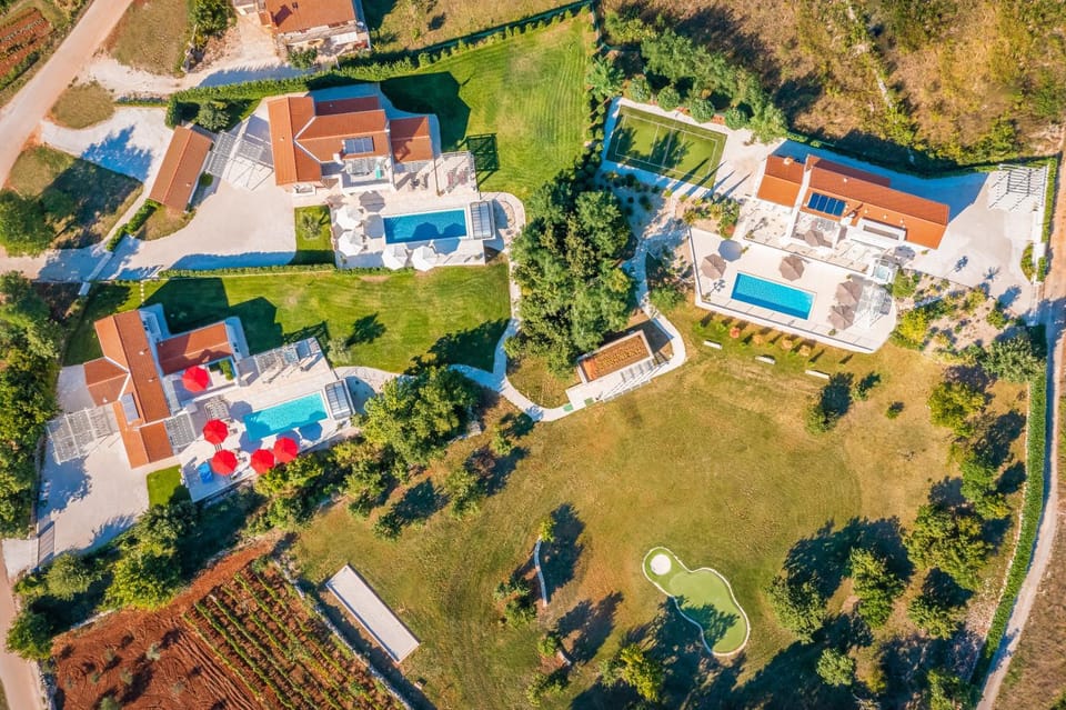Istria Nuova Luxury Villas Campground/ 
RV Resort in Istria County