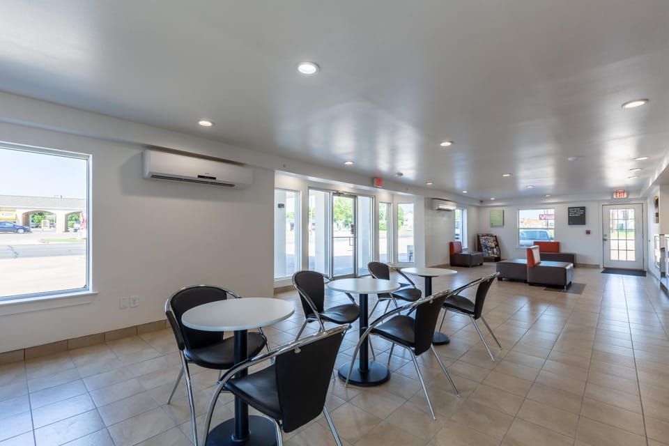 Lobby or reception, Seating area