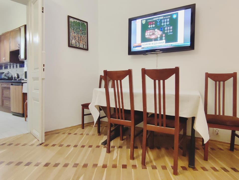 Апартаменты на 6х Проспект шевченка центр Apartment in Lviv