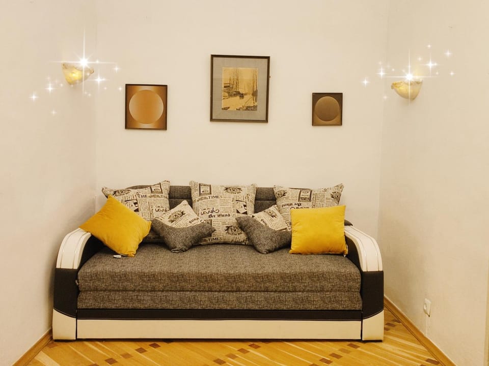 Апартаменты на 6х Проспект шевченка центр Apartment in Lviv