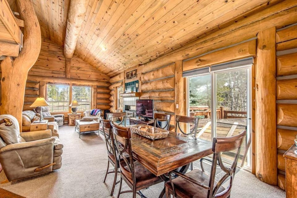 Pinedale Cabin Cabin in McCall