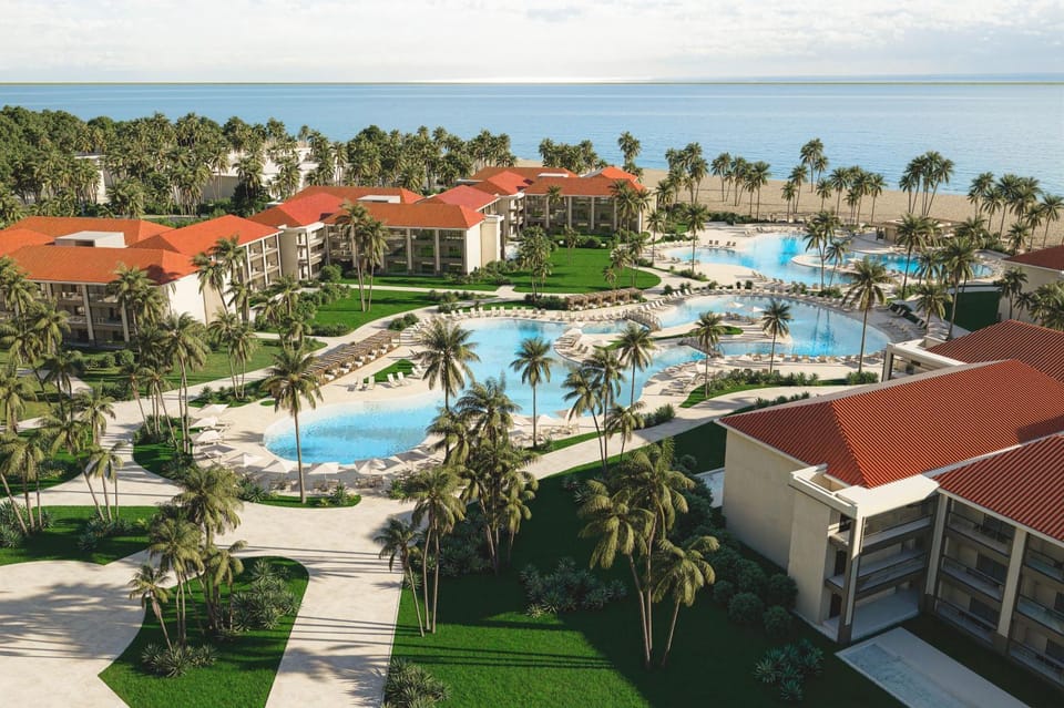 Area and facilities, Swimming pool