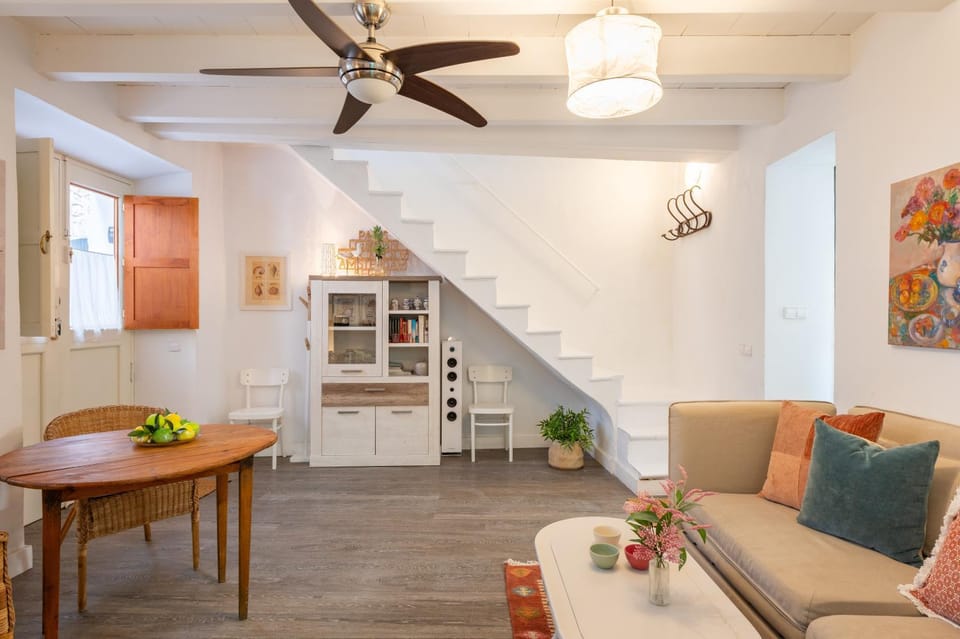 Property building, Living room
