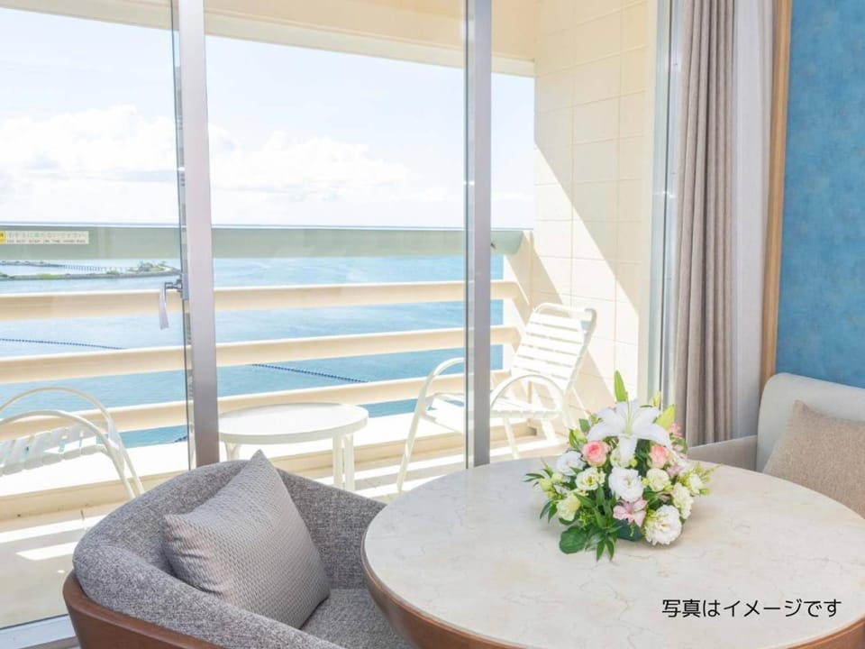 Rizzan Sea Park Hotel Tancha Bay Resort in Okinawa Prefecture