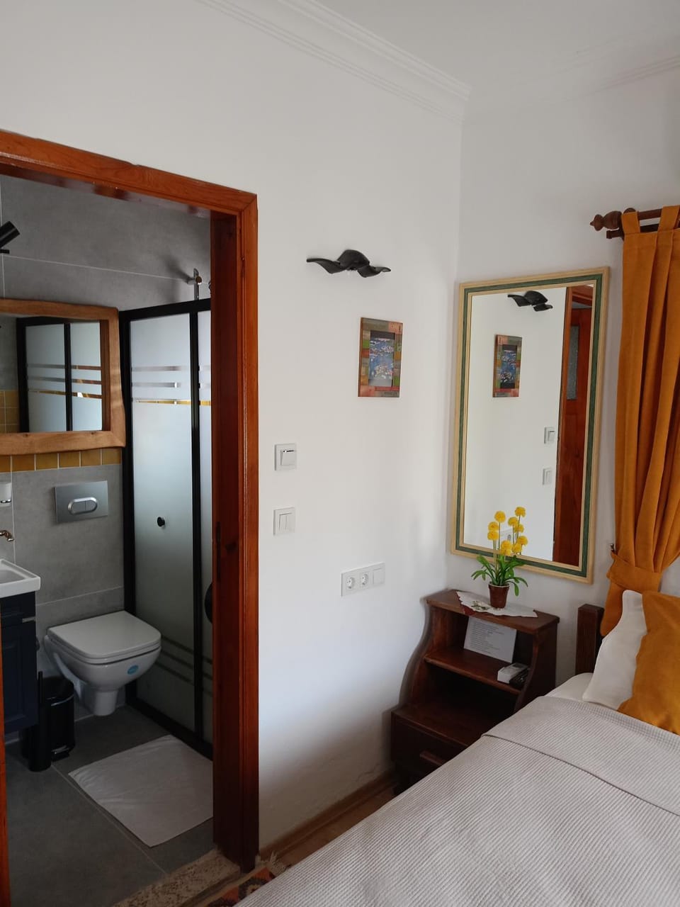 Bathroom, Bedroom