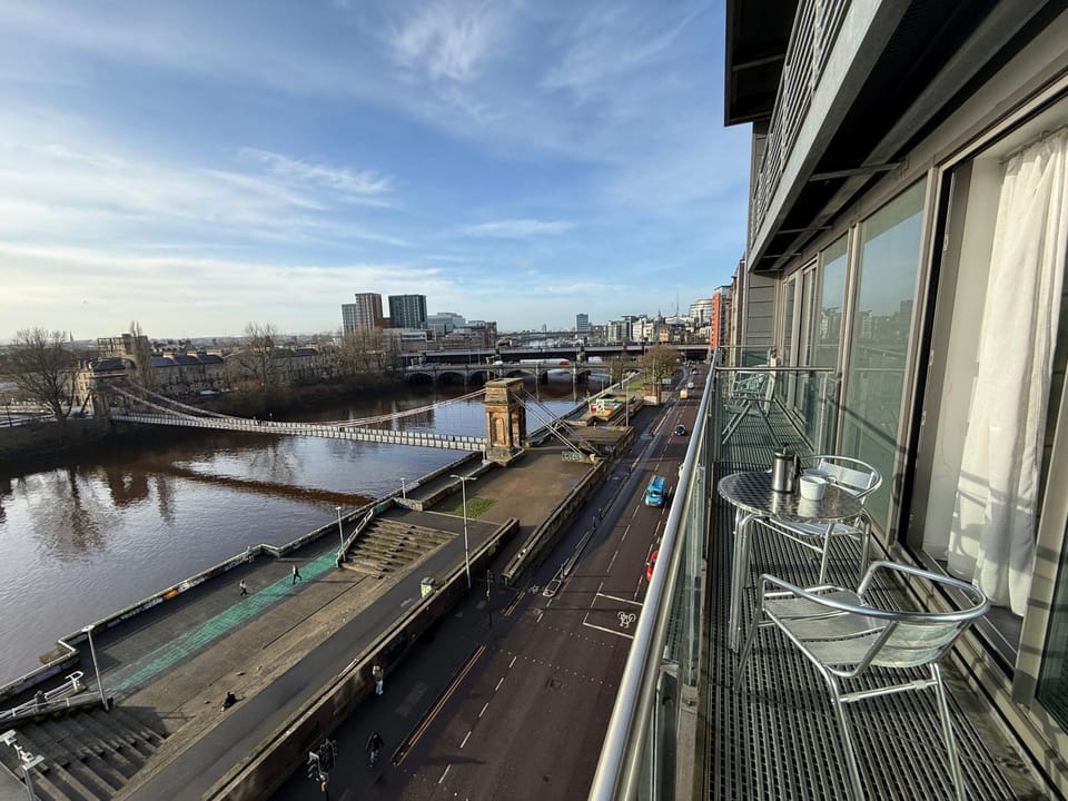 Property building, View (from property/room), Balcony/Terrace, River view