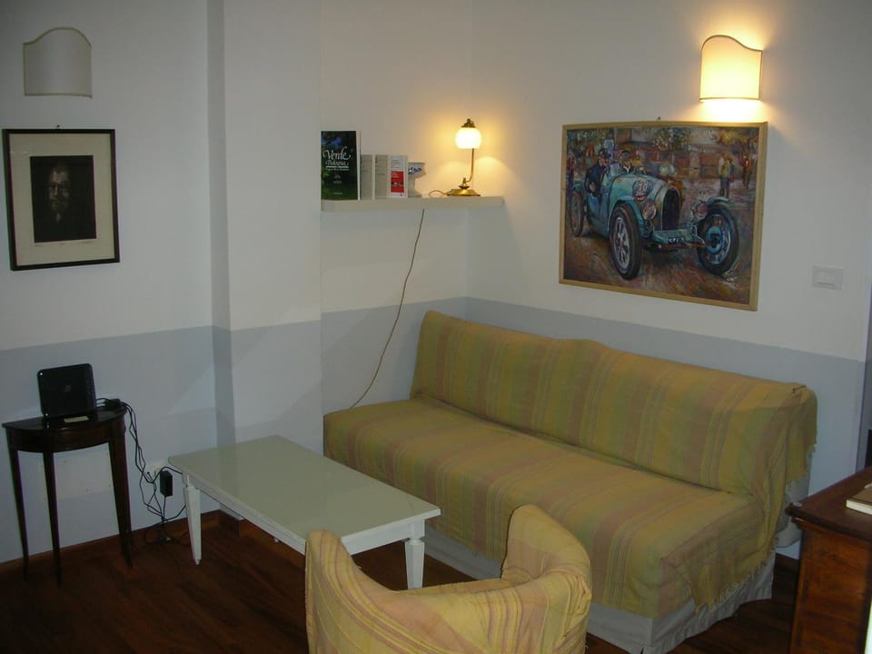 Nice Apartments in Downtown Apartment in Bologna