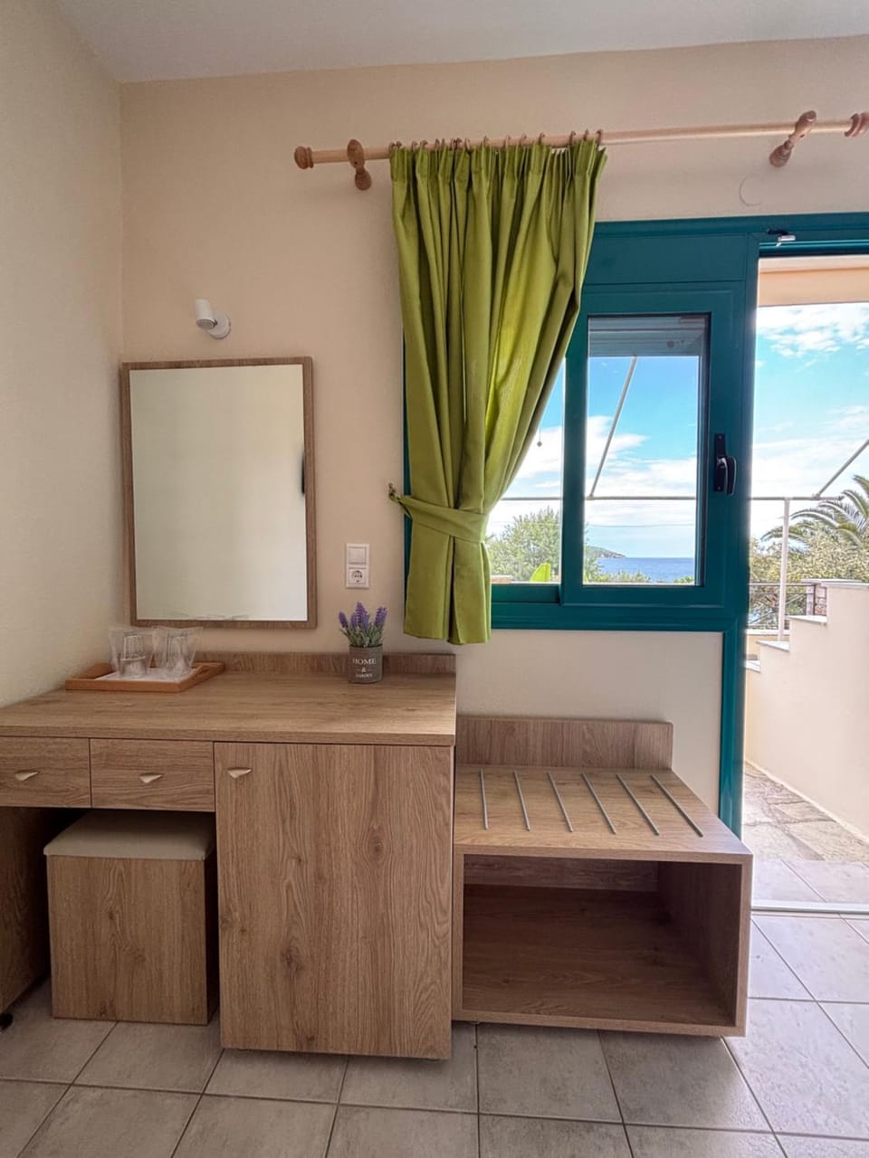Angeliki Beach Hotel Hotel in Skiathos