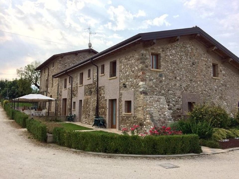 Agriturismo Corte La Sacca Farm Stay in Province of Brescia