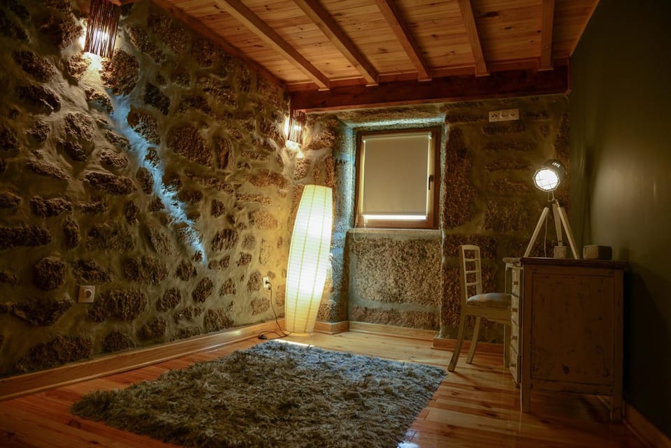 Casa dos Alcaides House in Portugal