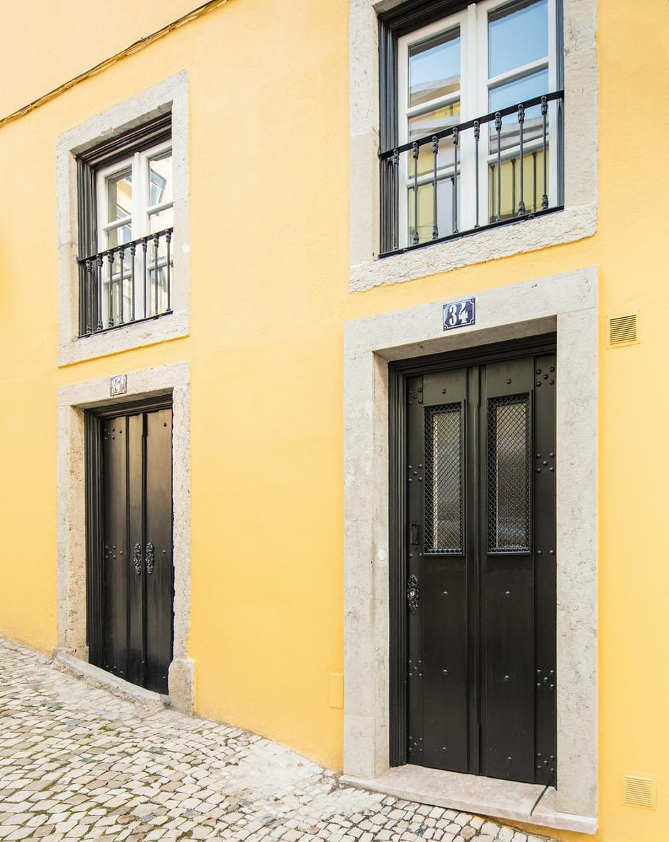 Property building, Facade/entrance