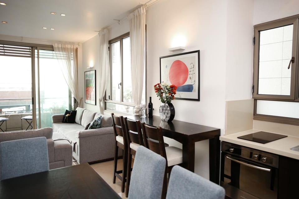 Living room, Seating area, kitchen