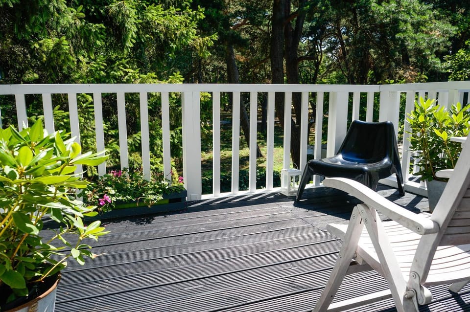 View (from property/room), Balcony/Terrace, Garden view