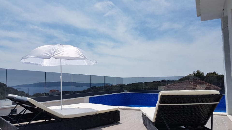 Summer, Pool view, Sea view, Swimming pool