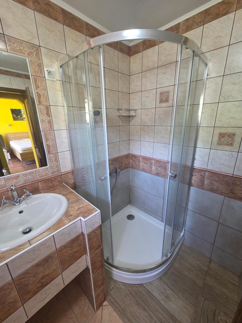 Sobe- Rooms - Apartments - Free parking! Vacation rental in Slovenia