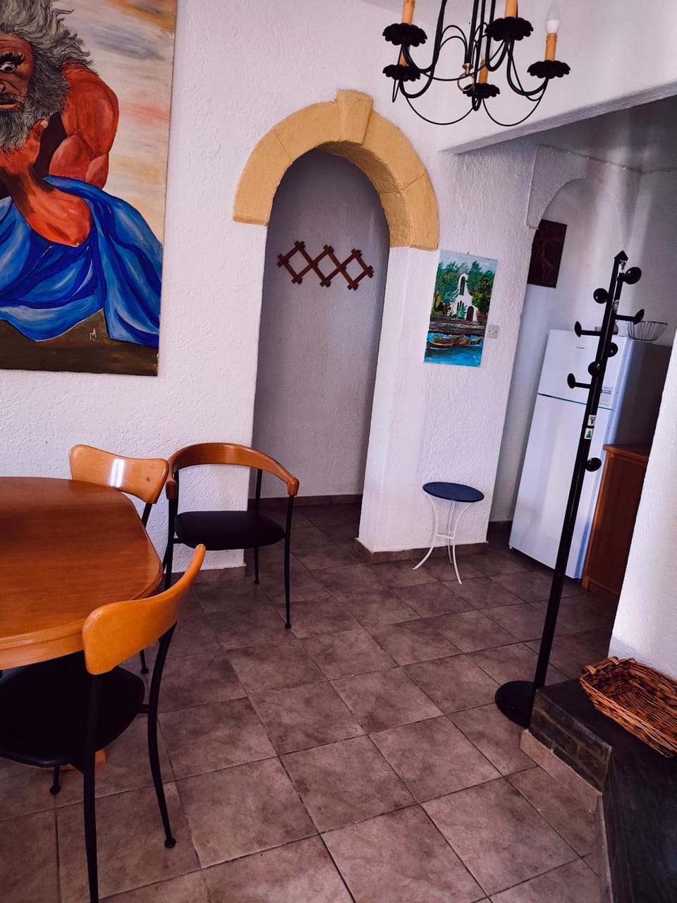 Seating area, Dining area