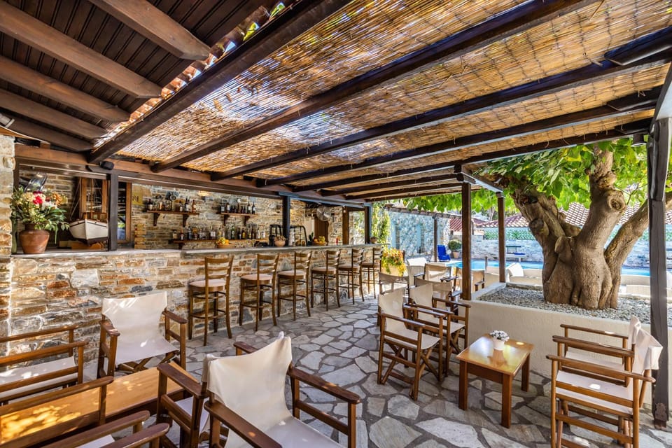 Lounge or bar, Swimming pool