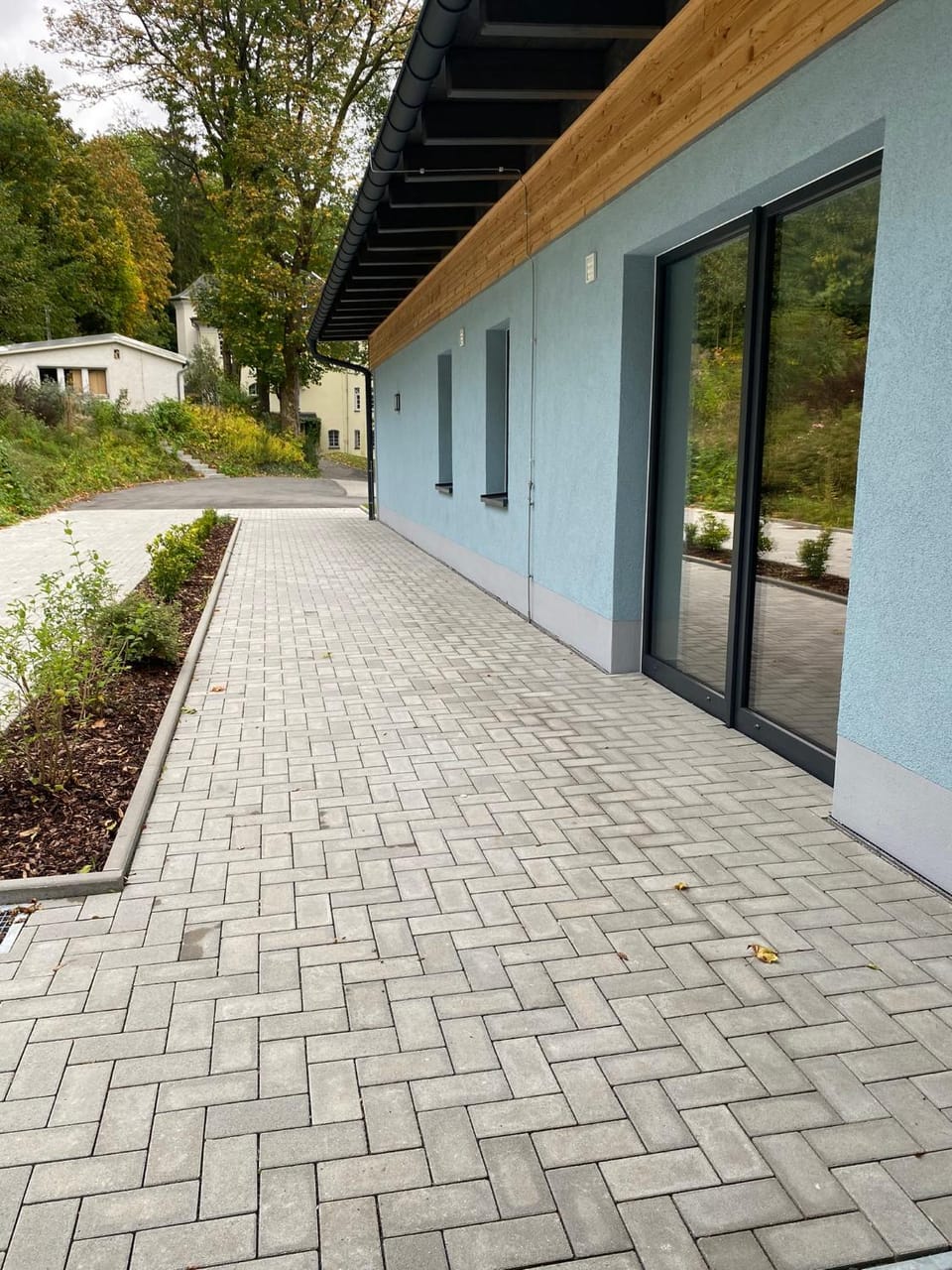 Property building, Day