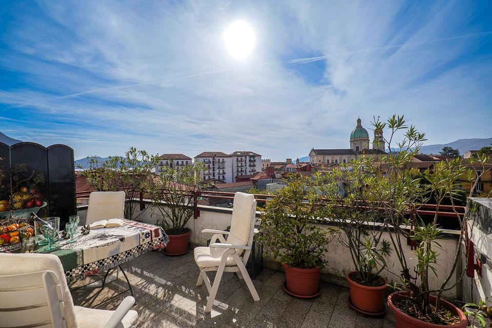 Balcony/Terrace, City view