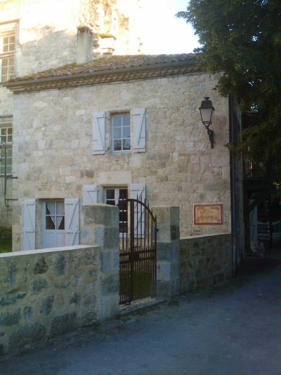 Facade/entrance
