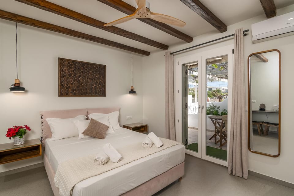 Hotel Rigas Apartment hotel in Milos