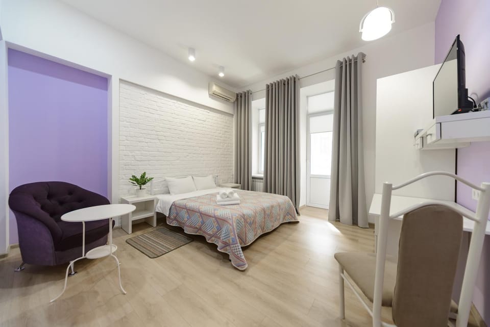 Bed, Decorative detail, Bedroom