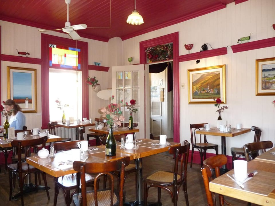 Restaurant/places to eat